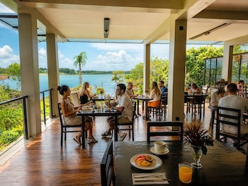 zen koggala lakefront boutique retreat