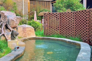 silk road fu tea town boutique homestay