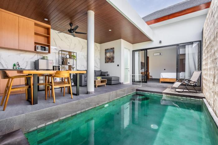 casa benita villa seminyak