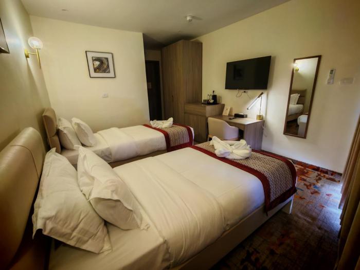 friends hotel jordan