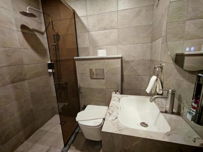 friends hotel jordan
