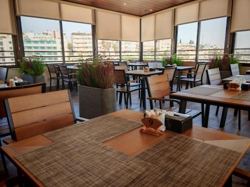 friends hotel jordan