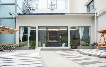 ancient city district ai shan hotel