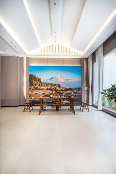 Ancient City District Ai Shan Hotel,,3 star