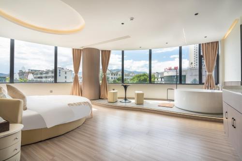 ancient city district ai shan hotel