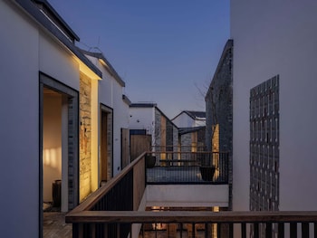 tan she tang quan resort hotel huangshan