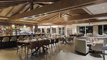 Domaine Le H,,0 star