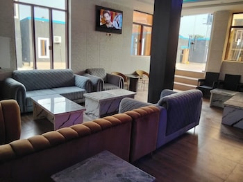 Kingsamystar Hotel And Suites,,4 star
