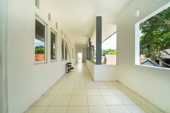 Cqa Living Tana Ii By Arba,,3 star