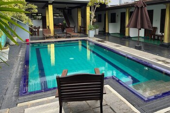 eros hotels green house