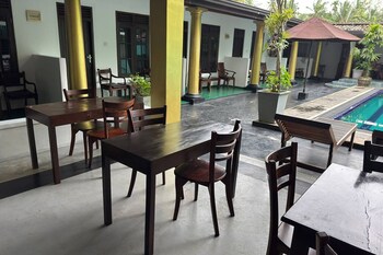 eros hotels green house