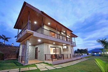 mayank farm valley view pool villa