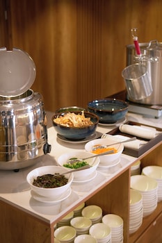 elegance ninh binh hotel