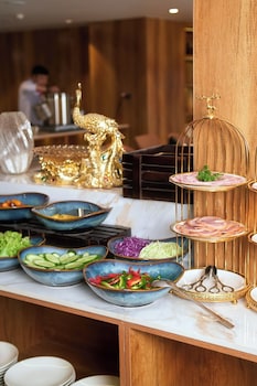 elegance ninh binh hotel