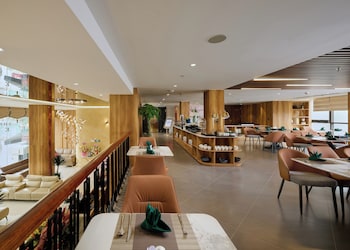 elegance ninh binh hotel