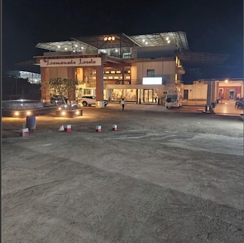 Hotel Fountain Inn Mahad,,2 star