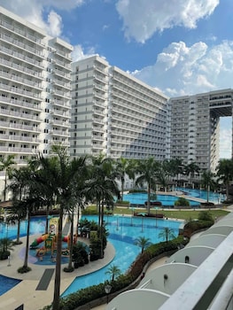 mall of shell residences staycation