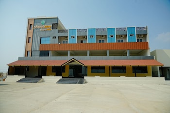 Aaryavarth Suites 46,,3 star