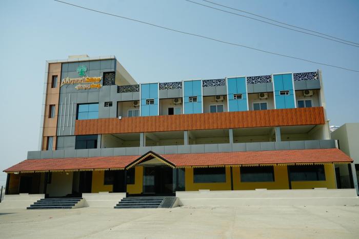 aaryavarth suites 46