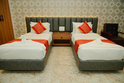 aaryavarth suites 46