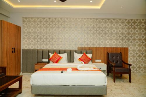 aaryavarth suites 46