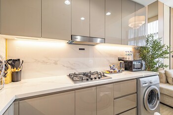 Superhost Modern 1Br In Azizi Riviera,,5 star