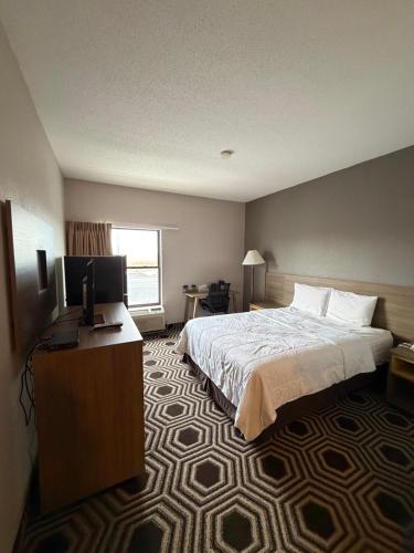 relax inn and suites