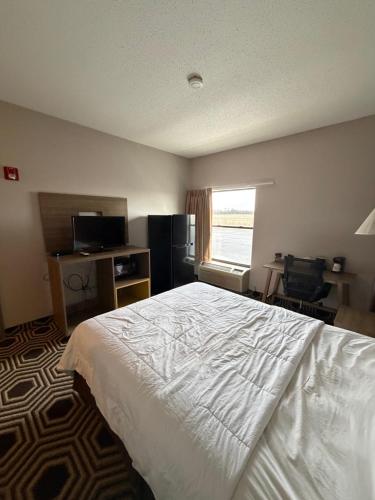 relax inn and suites
