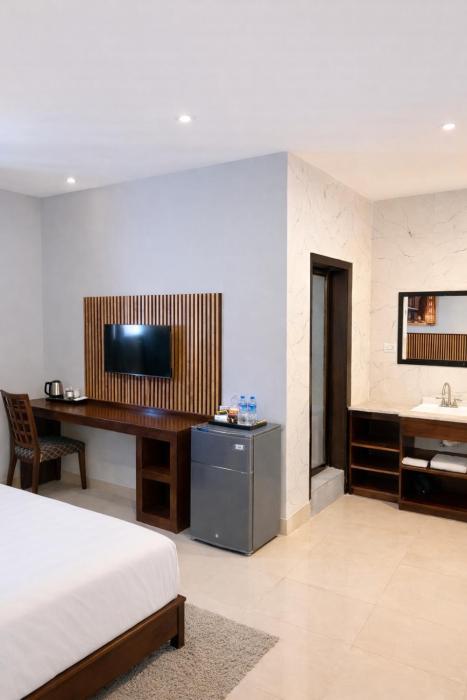 tris estates hotel and suites