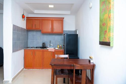 tris estates hotel and suites