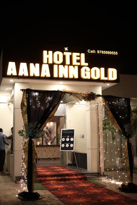 hotel aana inn gold