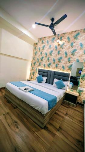 hotel aana inn gold