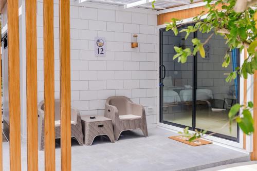 zana villas