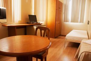 Hara Palace Hotel,Reboucas>>Curitiba,3 star