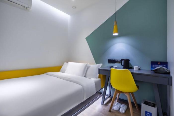 yibai hotel beijing wukesong yuquanlu subway station branch