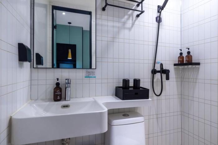 yibai hotel beijing wukesong yuquanlu subway station branch