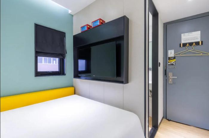 yibai hotel beijing wukesong yuquanlu subway station branch
