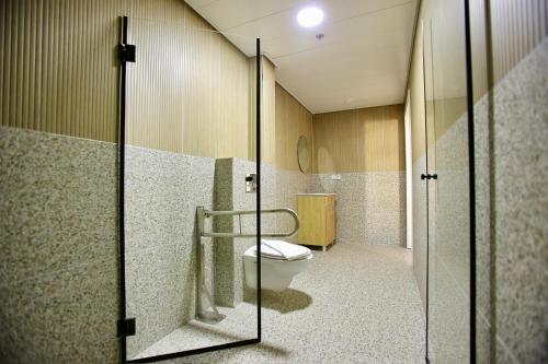 azura boutique hotel