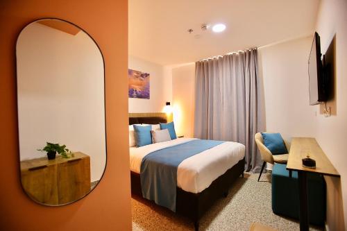 azura boutique hotel