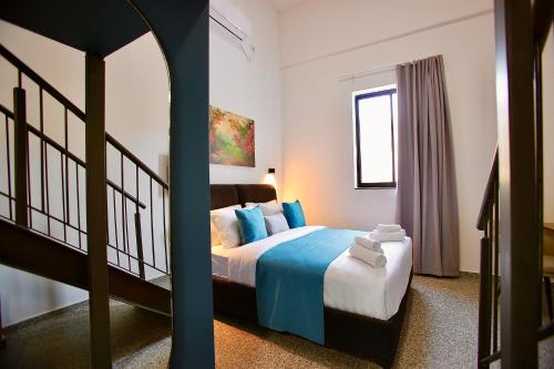 azura boutique hotel