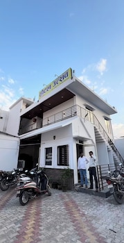 hotel utsav