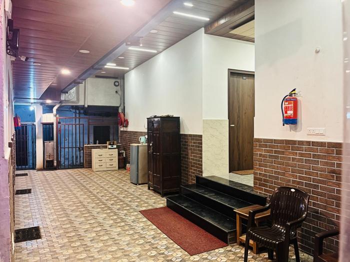 hotel utsav