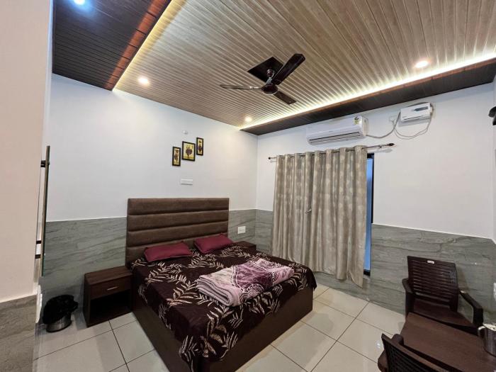 hotel utsav