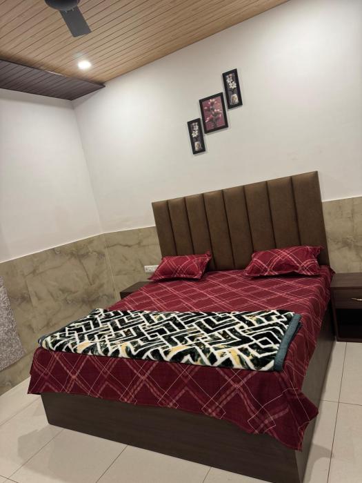 hotel utsav