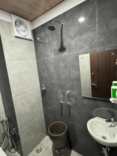 hotel utsav