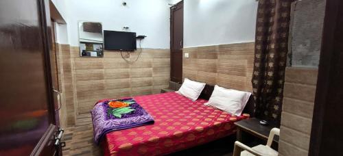 hotel utsav