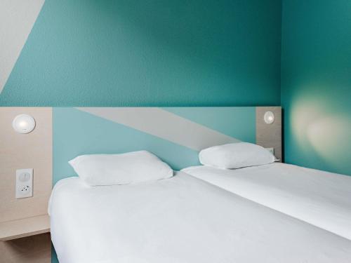 ibis budget pontorson baie du mont saint michel