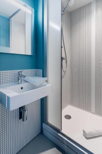 ibis budget pontorson baie du mont saint michel