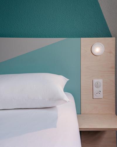 ibis budget pontorson baie du mont saint michel