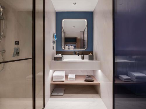 novotel zhoushan luting